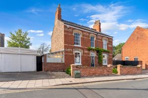 Photo 21- click for photo gallery